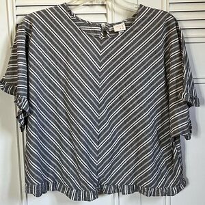4 for $20 A New Day Black and White Striped  Slightly Cropped Linen Top Sz XXL